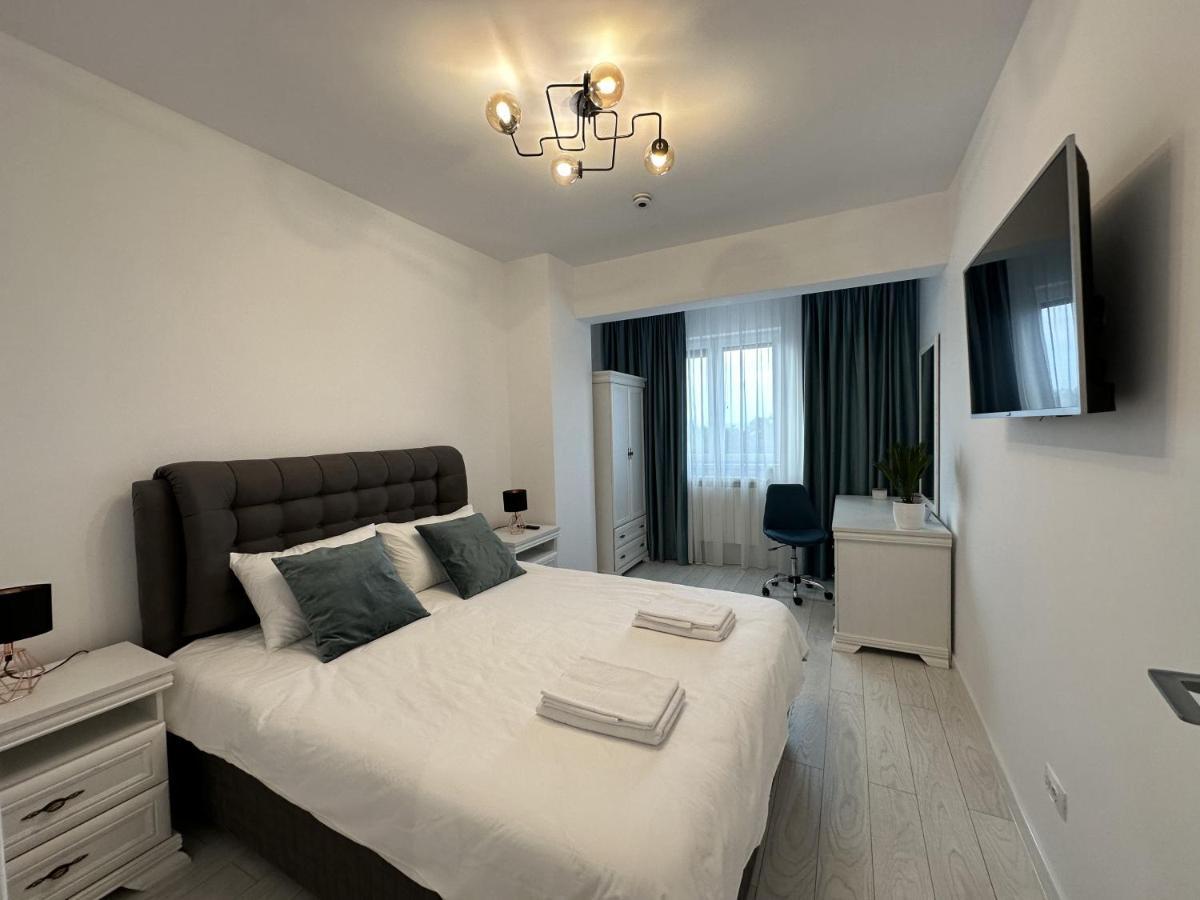 Apartament In Suceava, Zamcaアパートメント エクステリア 写真