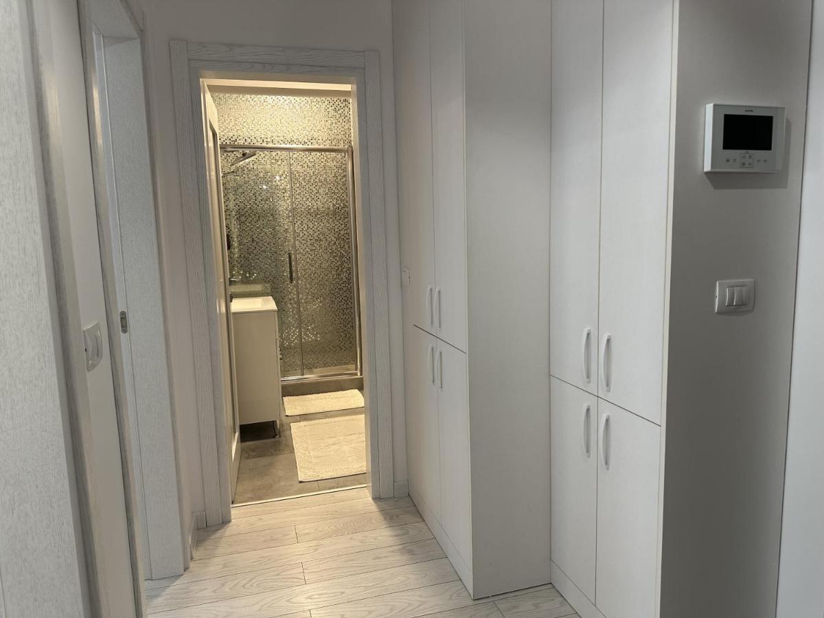 Apartament In Suceava, Zamcaアパートメント エクステリア 写真