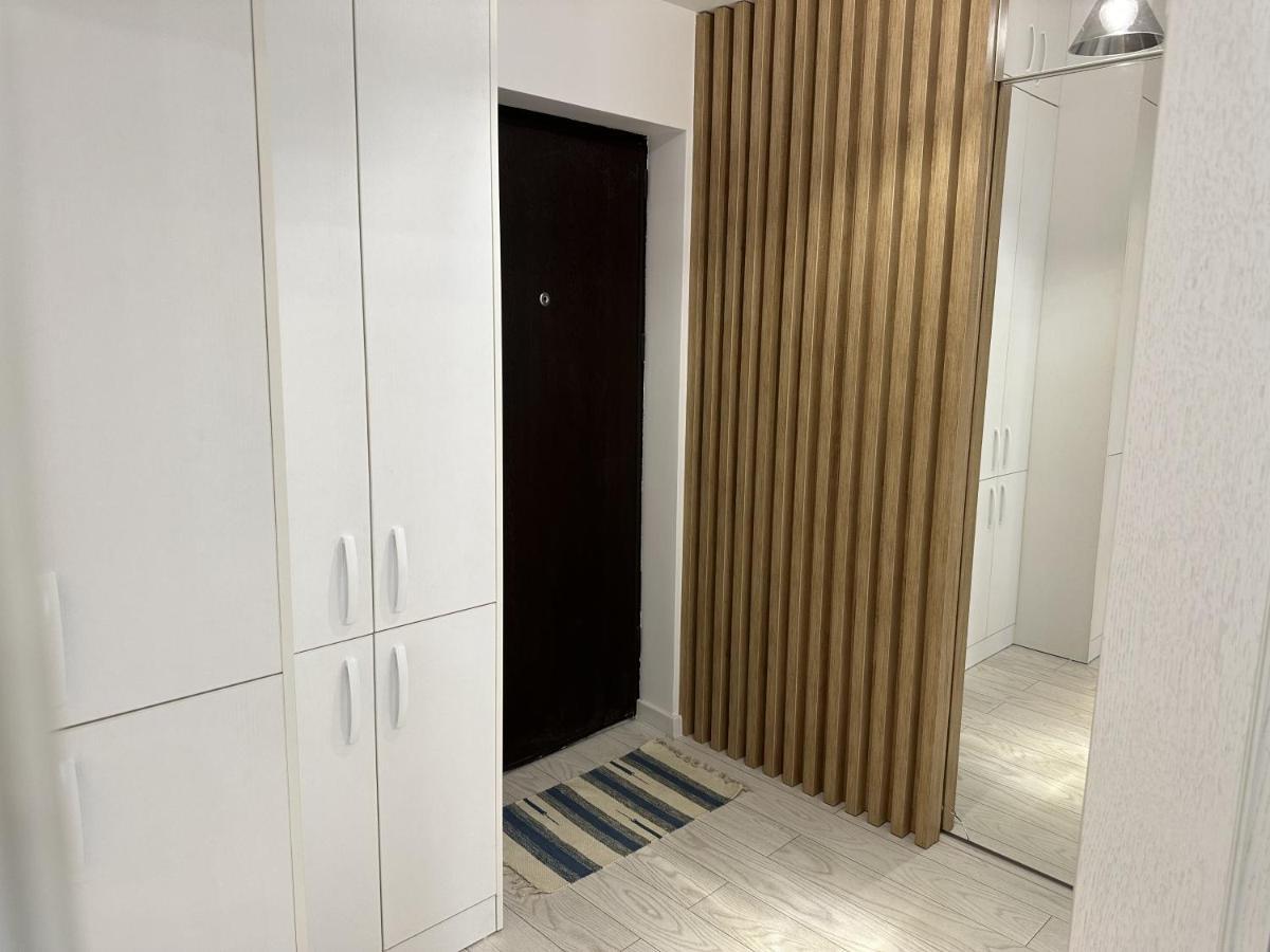 Apartament In Suceava, Zamcaアパートメント エクステリア 写真